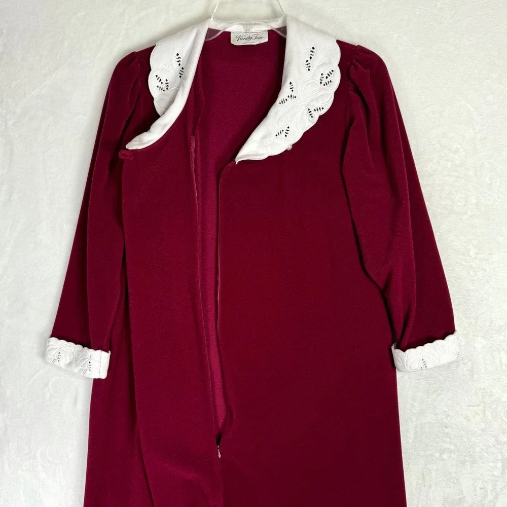 Vintage 70s Vanity Fair Burgundy Maxi Housecoat‎ Robe 1/3 Zip Embroidered Size S